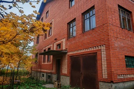 Продам дом п. Октябрьский