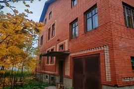 Продам дом п. Октябрьский