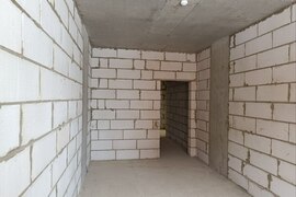 Продается 2к квартира с кухней-гостин...