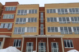 Продается 2к квартира с кухней-гостин...