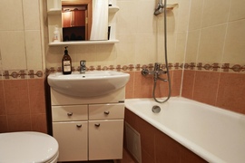 Продам квартиру м. Нагорная