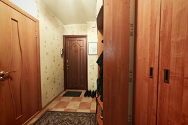 Продам квартиру м. Нагорная