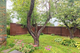 Продаем земельный участок Холмы