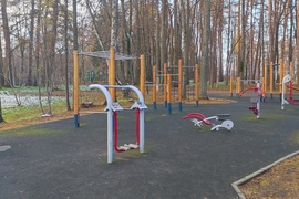 2кв п. Нахабино, ул. Парковая, 13