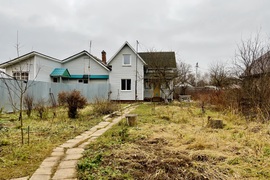 Дома с участком п.Лучинский