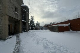 Дом на участке 10 соток в деревне Ива...