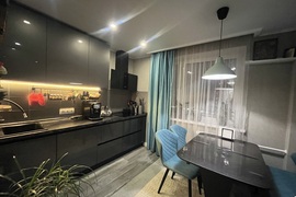 Трехкомнатная квартира в МИТИНО у метро.