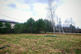 Участок возле водохранилища