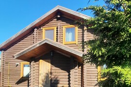Дом и баня на участке 12 соток