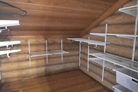 Дом и баня на участке 12 соток