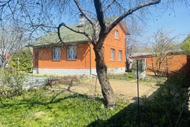Дом п.Рождествено. Снегири