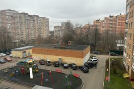 (514232-ВО) 4-комнатная квартира в Ис...