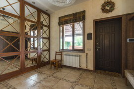 Истра, улица Весенняя, 1